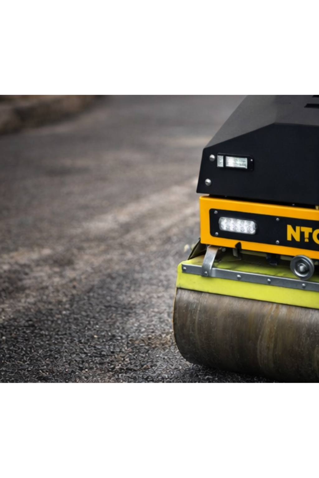 VT 090H Roller with Seat